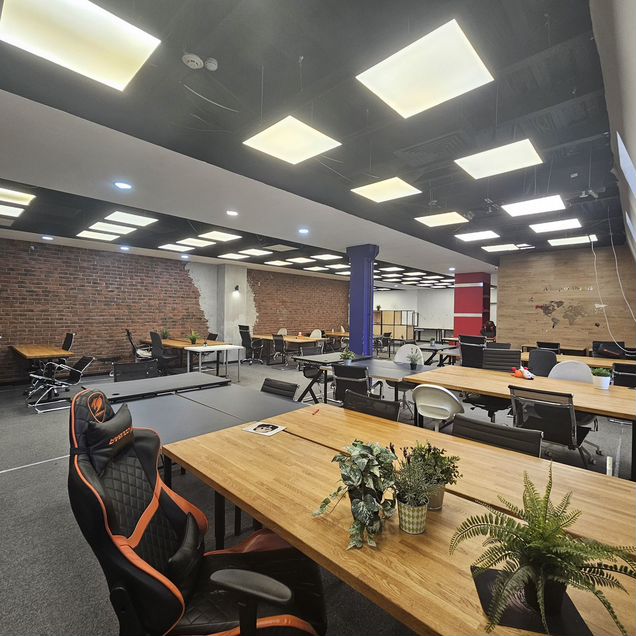 Офис, 390 м²