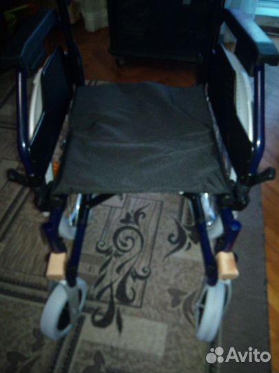 Инвалидная коляска уличная