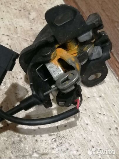 Замок двери задний правый opel combo