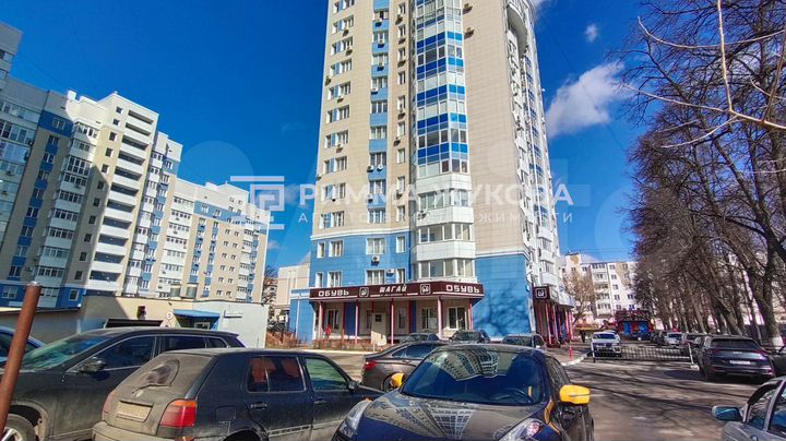 3-к. квартира, 121 м², 3/17 эт.