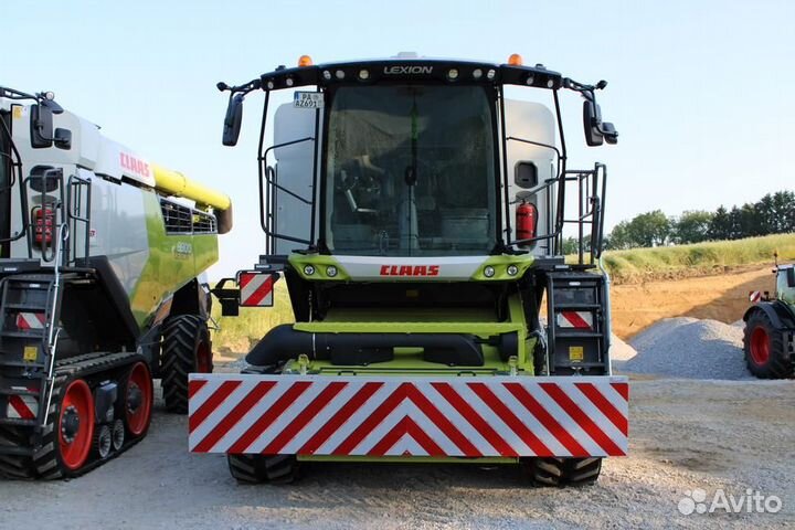 Комбайн Claas Lexion, 2021