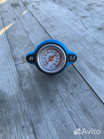 Крышка радиатора с датчиком температуры