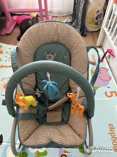 Шезлонг детский