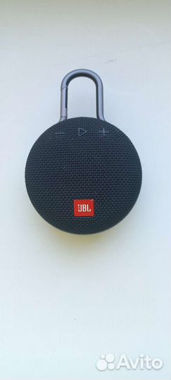 Портативная колонка JBL