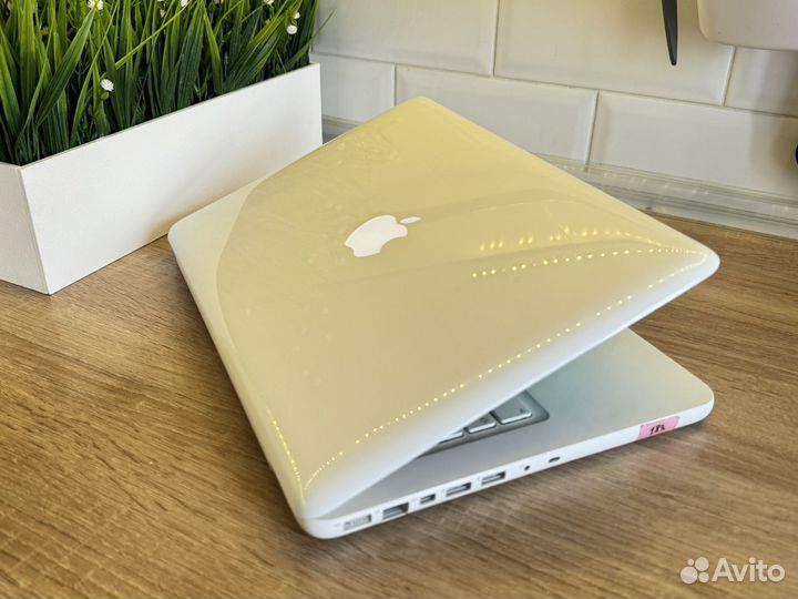 Macbook 13 MacOS Sonoma 2024 (новая батарея)