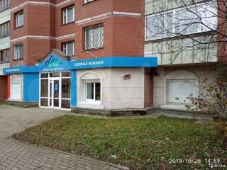 Торговая площадь, 65 м²