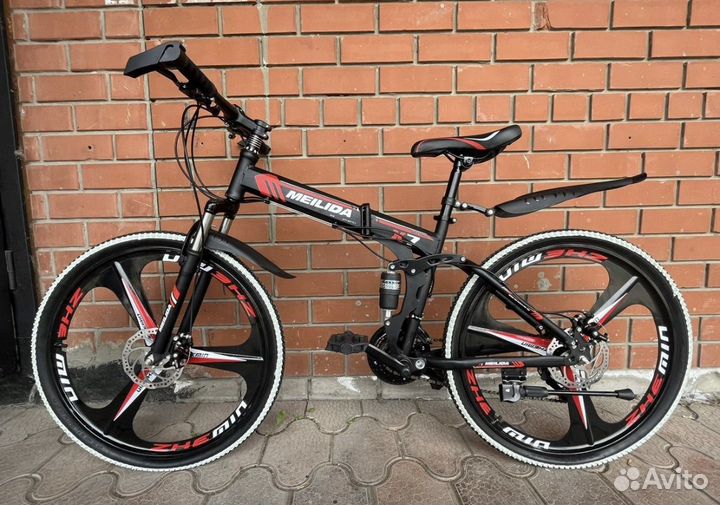 Велосипед 26 новый на дитых дисках
