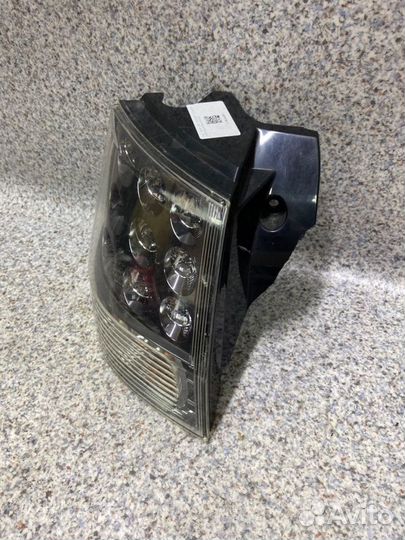 Фонарь задний левый Mitsubishi Outlander Xl 2007