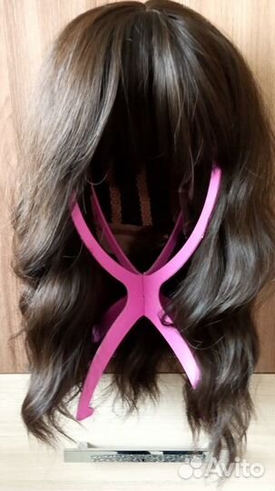 Парик короткий волнистый коричневый