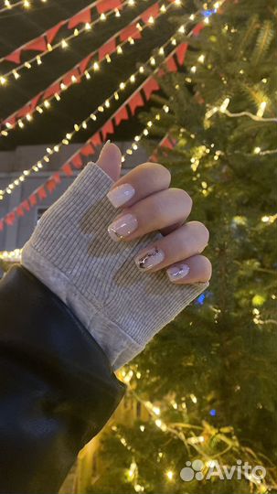 Мастер маникюра