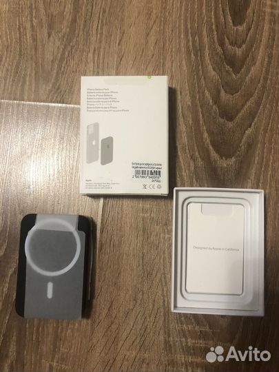 Беспроводная зарядка для iPhone apple