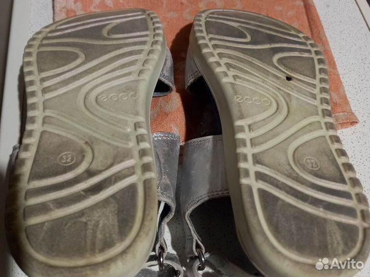 Босоножки для девочки