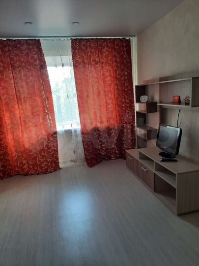 1-к. квартира, 32 м², 3/5 эт.