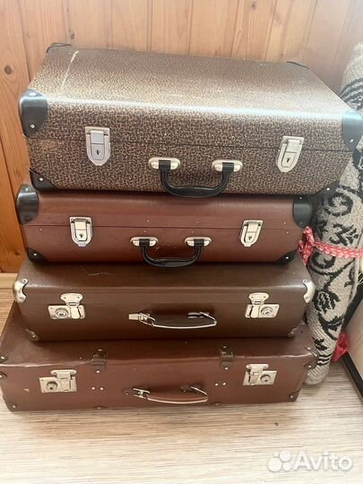 Чемоданы времен СССР