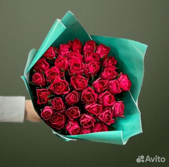 Розы букет 70см 25 шт