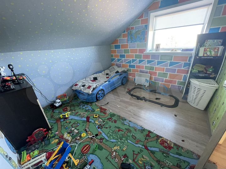 Дом 94 м² на участке 8,4 сот.