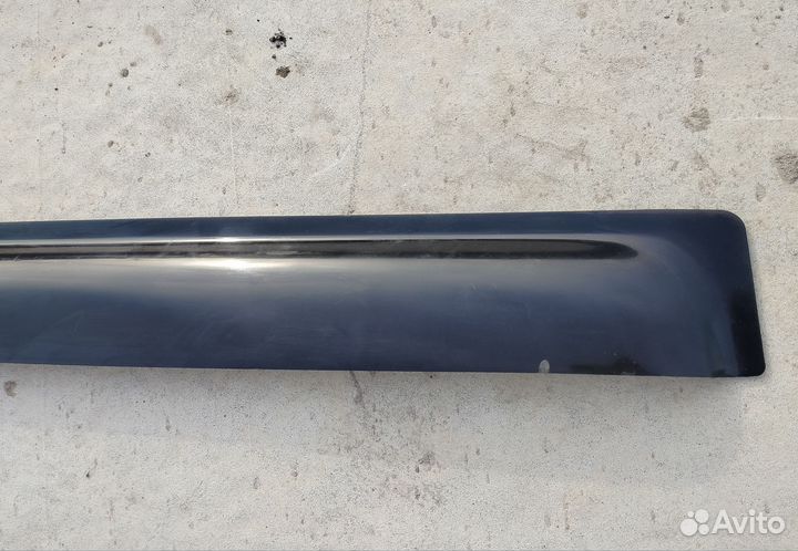 Ветровик / дефлектор задней двери Land Cruiser 100