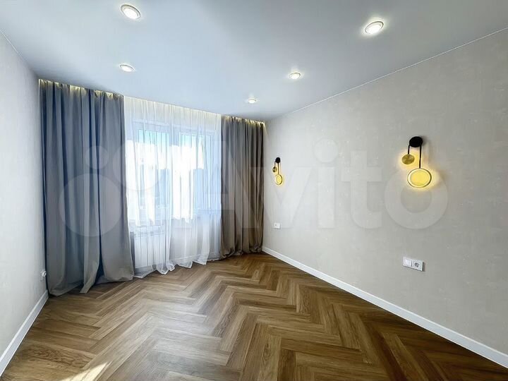 2-к. квартира, 61 м², 3/12 эт.