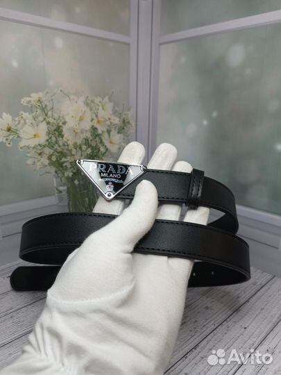 Ремень Prada женский Натуральная кожа серебряный