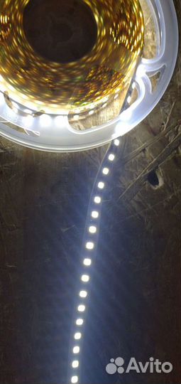 Светодиодная лента SMD2835 12v - 9.6w, 5м