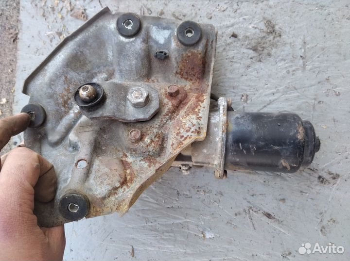 Моторчик стеклоочистителя Митцубиси Лансер 9