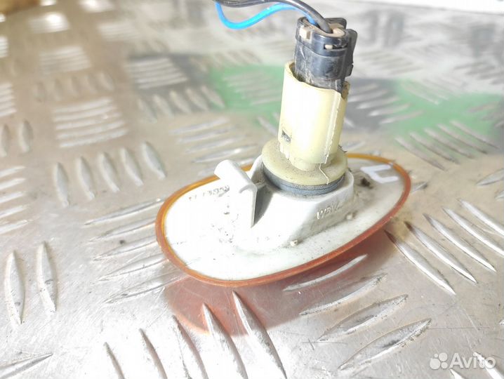 Повторитель в крыло правый Chevrolet Lanos 2004-20