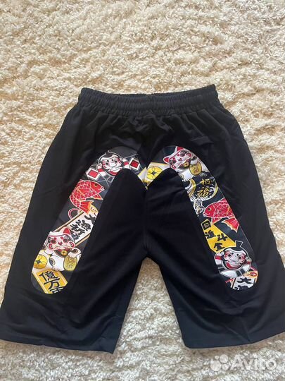 Шорты Evisu