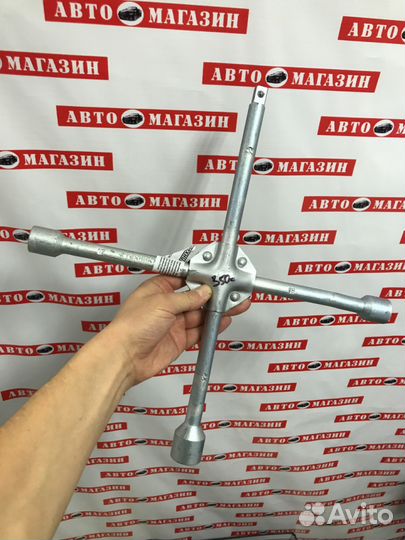 Ключ балонный крест