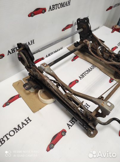 Салазки сиденья Mitsubishi Lancer 9