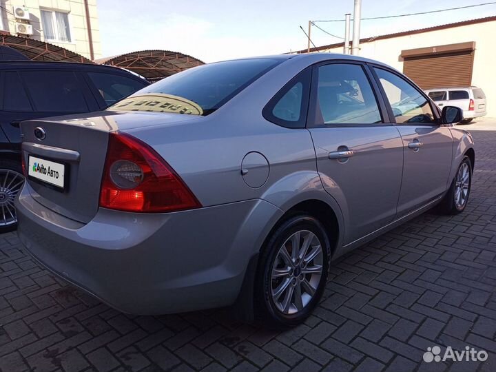 Ford Focus 1.8 МТ, 2011, 116 000 км