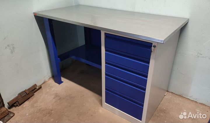 Верстак слесарный