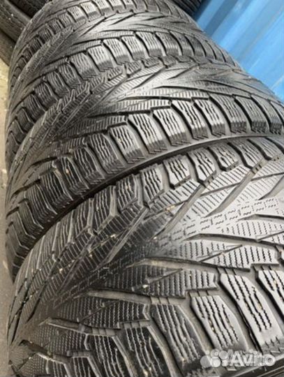Nokian Tyres Hakkapeliitta R2 SUV 285/60 R18 116R