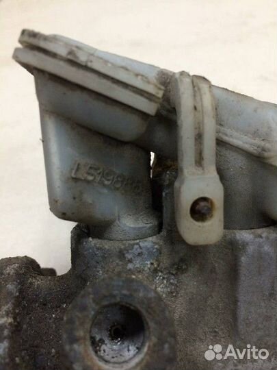 Главный тормозной цилиндр Ford Focus