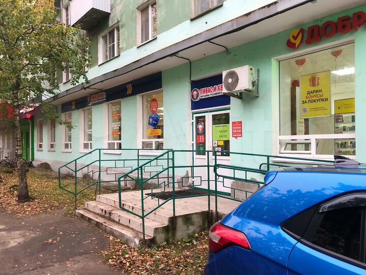 Торговая площадь, 242 м²