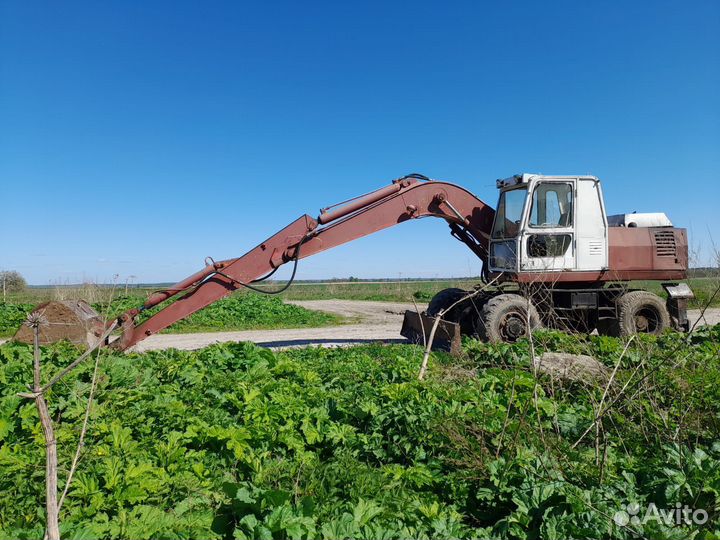 Колёсный экскаватор Твэкс ЭО-3322Д, 1987