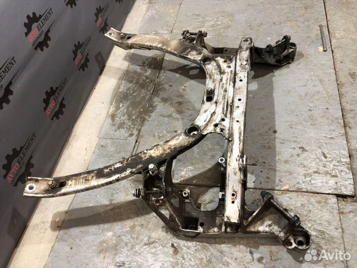 Подрамник передний с дефектом BMW E60 m54