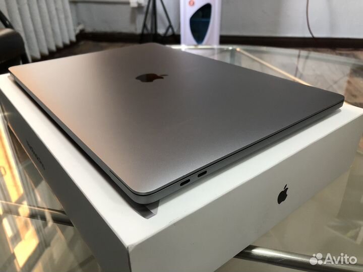 Macbook Pro 16 2019 (2021) 16/512