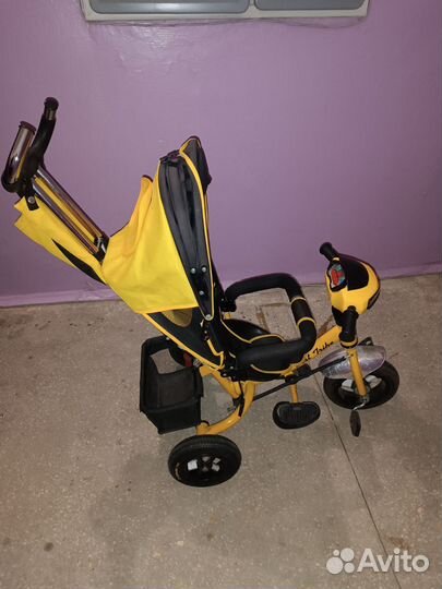 Трехколесный велосипед