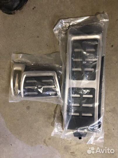 Накладки на педали audi