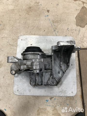 Подушка двиг. левая Renault Koleos/ Nissan X-Trail