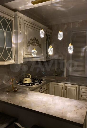 2-к. квартира, 60 м², 9/12 эт.