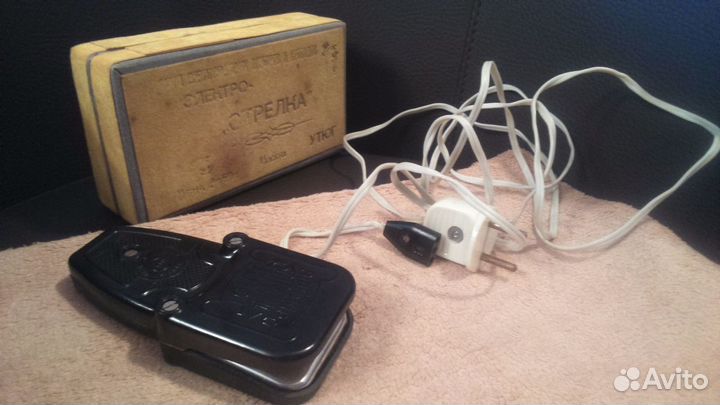 Электроутюг 