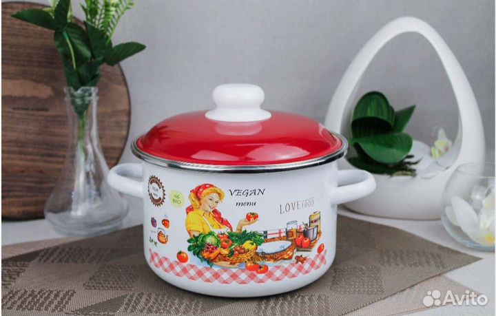 Набор эмалированных кастрюль