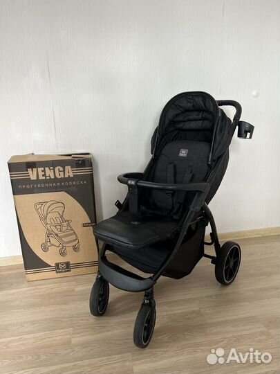 Прогулочная коляска BabyCare Venga