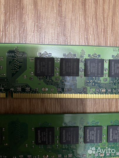 Оперативная память Kingston DDR2 1Gb 800MHz