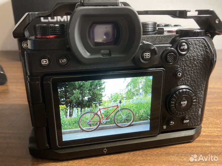 Lumix s5 Ростест + клетка + карты памяти + акумы