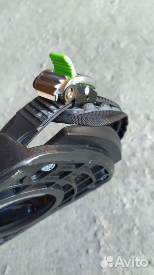 Продам крепления для сноуборда GNU