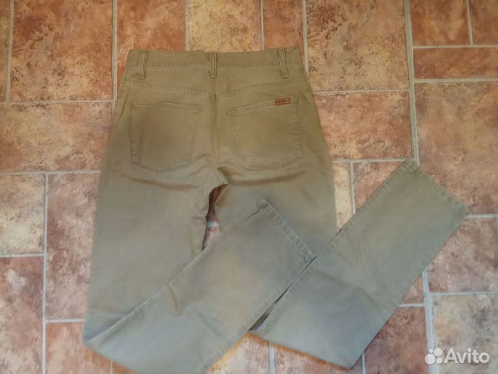Джинсы Carhartt