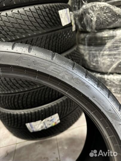 Pirelli P Zero PZ4 285/30 R21