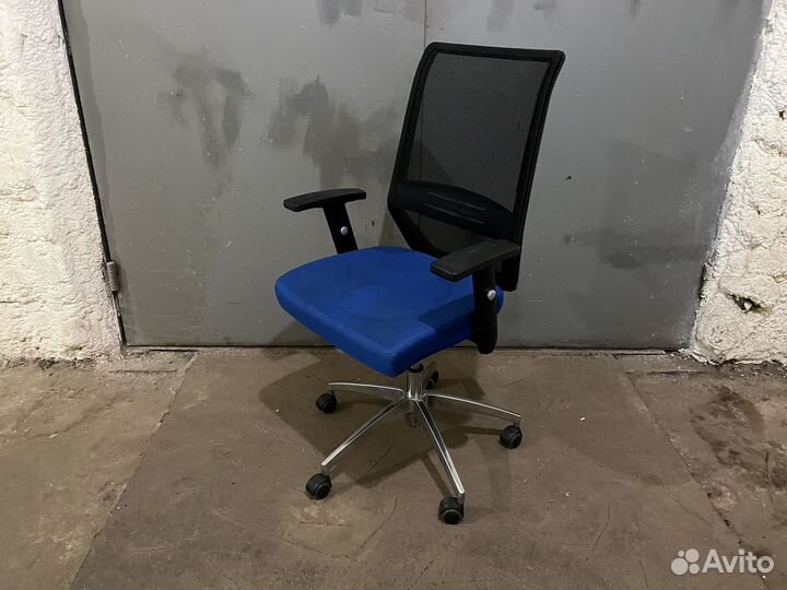 Офисное кресло Aero, бу